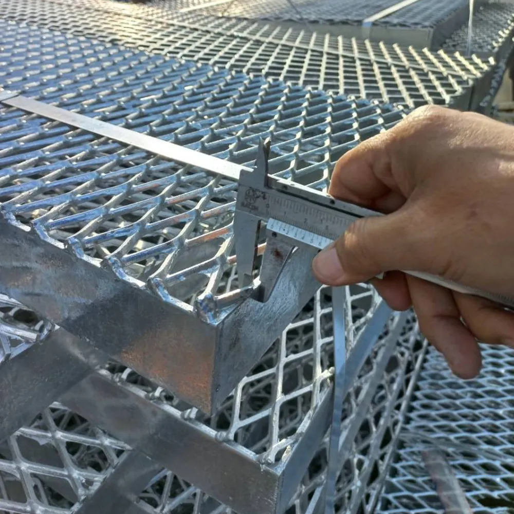 Petch Steel (2)_50_11zon